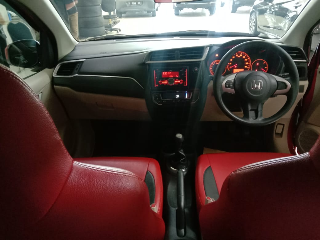 Mobil Honda Brio 12L E 2017