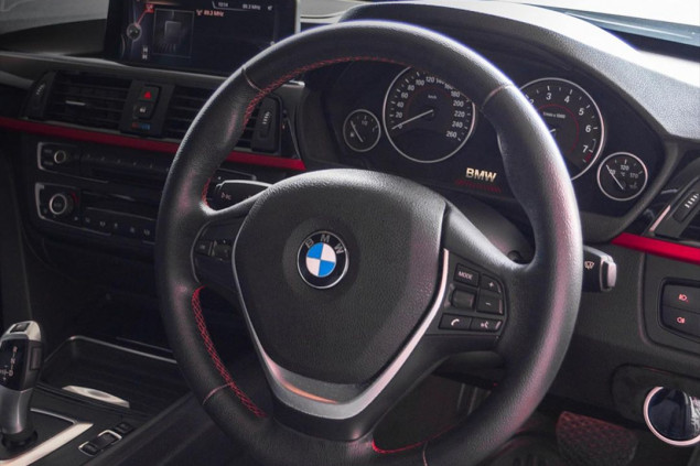 BMW F30 320i AT 2014
