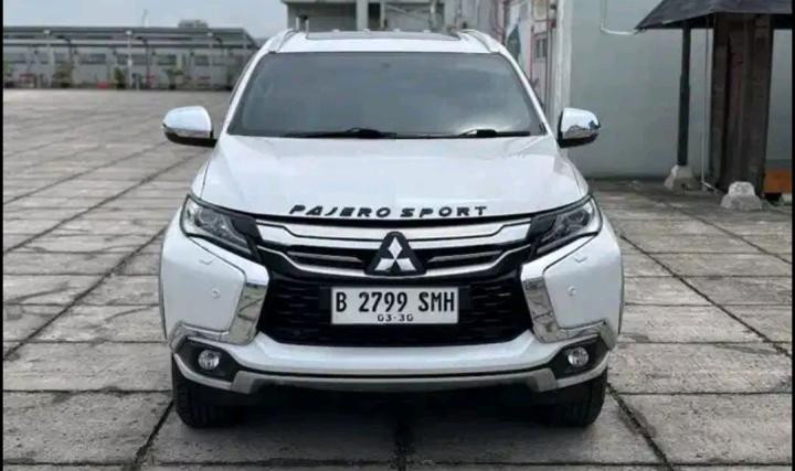Mitsubishi Pajero Sport 2.4L Dakar 4x2 Automatic 2020
