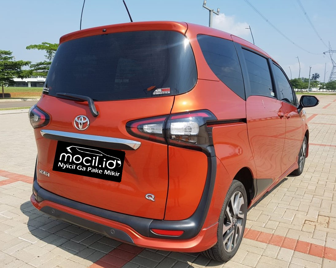  Mobil  TOYOTA Sienta Q Automatic 2021