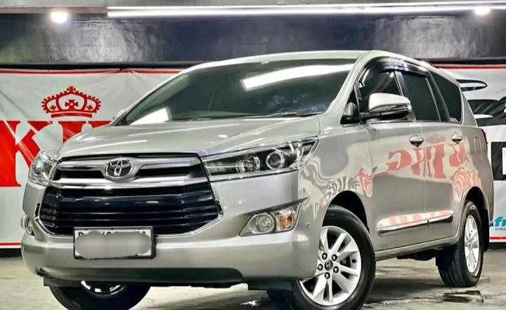Mobil Toyota Innova 2.4L V Diesel Automatic 2017 - Mocil.id