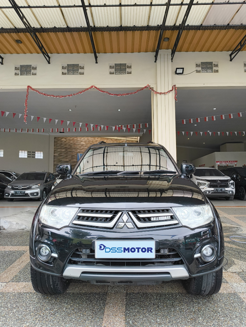 MITSUBISHI PAJERO 2.5 DAKAR AT 2013