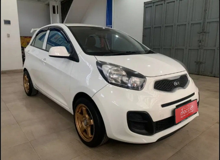 Mobil KIA PICANTO 1.0L MT 2014 Mocil.id