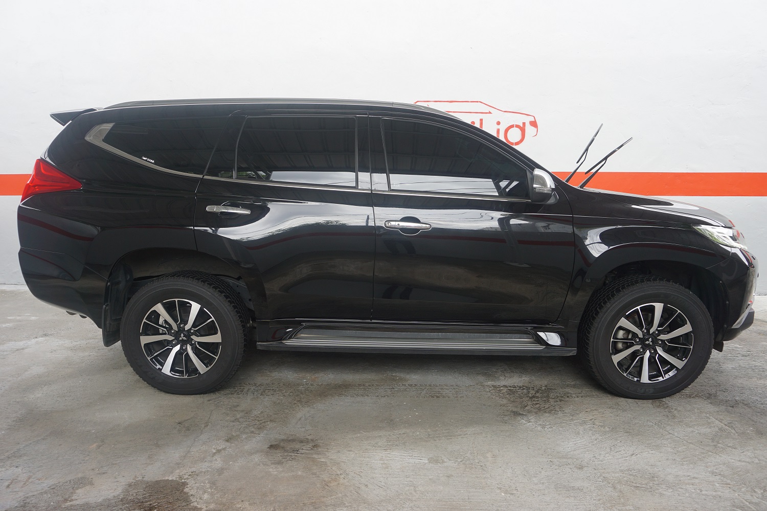  Mobil  ALL NEW PAJERO  SPORT  CKD DAKAR  4x2 A T 2021 