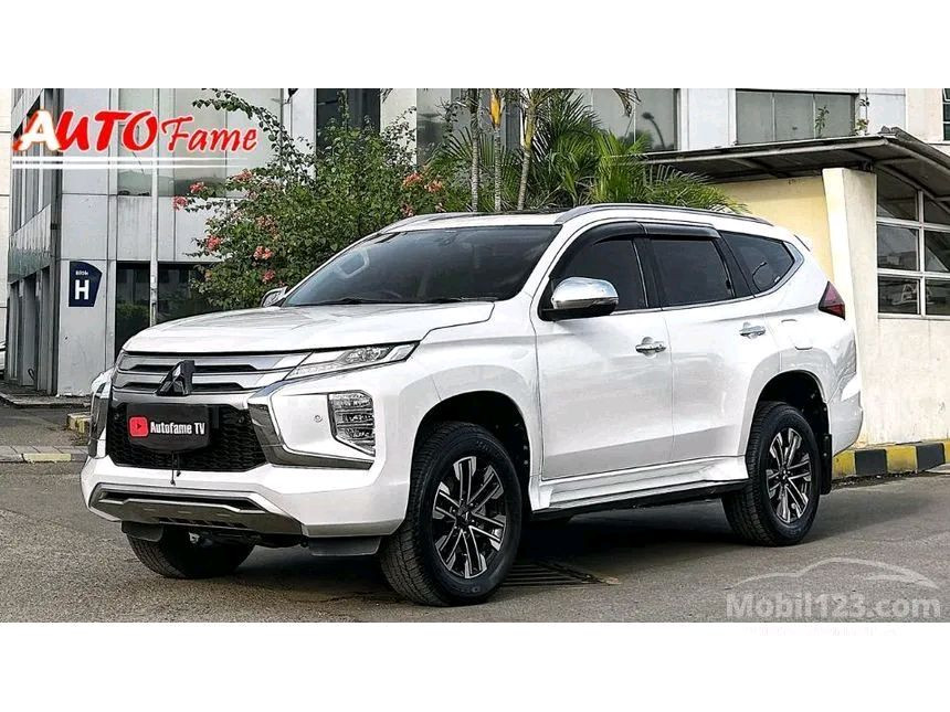 Mitsubishi Pajero Sport 2.4L Dakar Ultimate 4x4 Automatic 2023