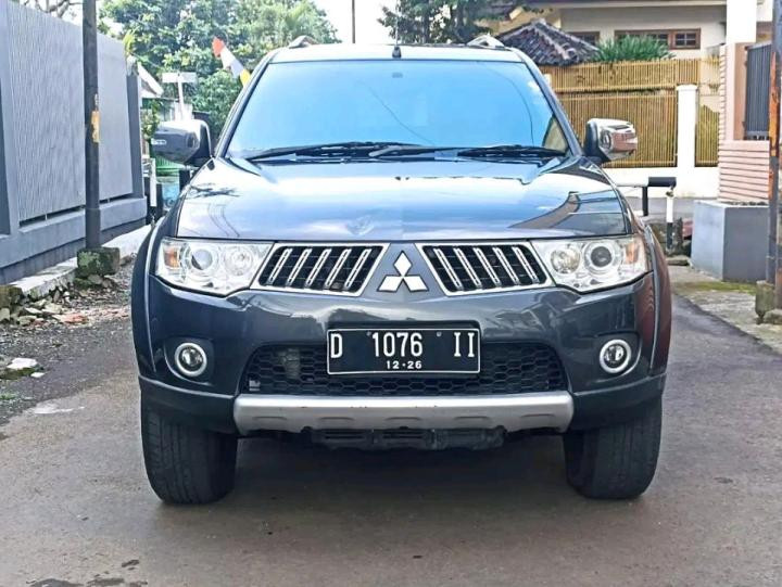 Mitsubishi Pajero Sport 2.5L Exceed Automatic 2012