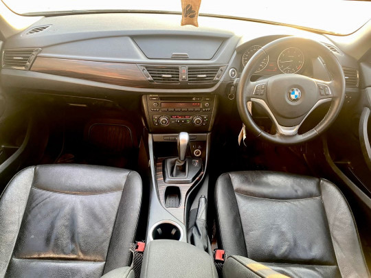 BMW X1 1.5L SDRIVE18I AT 2014