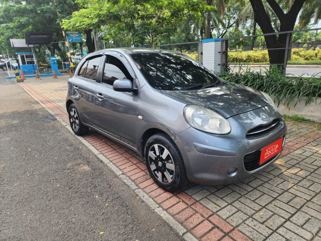 NISSAN MARCH 1.2L AT 2013
