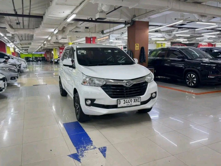 Daihatsu Xenia 1.3L R DLX Automatic 2016