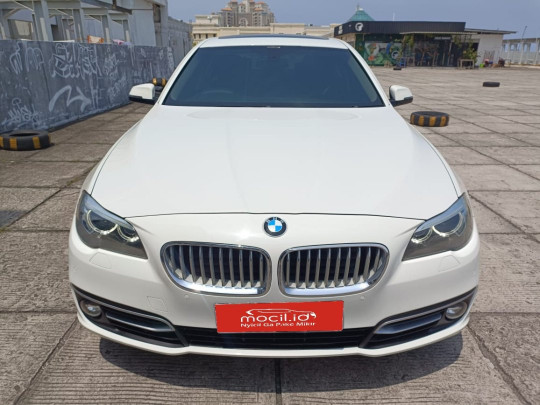 BMW 5 SERIES 520i 2.0L LUXURY AT 2014