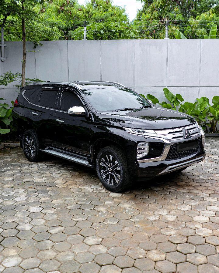 Mitsubishi Pajero Sport 2.4L Dakar 4x2 Automatic 2023