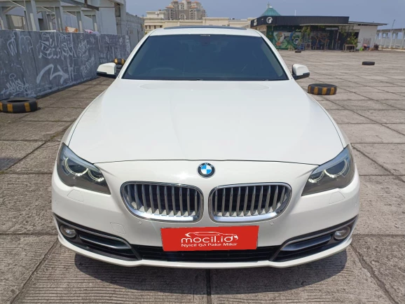 BMW 5 SERIES 520i 2.0L LUXURY AT 2014