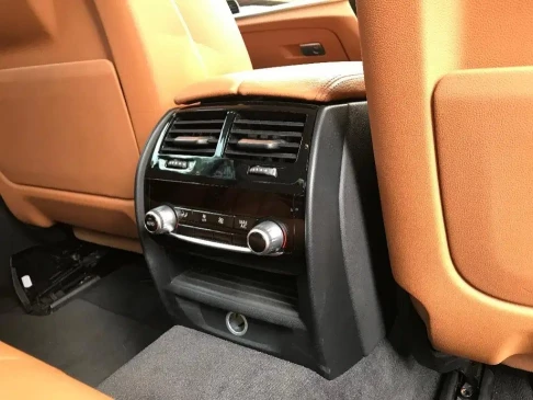 BMW SERIE 5 G30 520i AT 2018