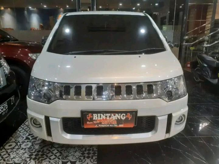 Mitsubishi Delica 2.0L Royal Automatic 2016