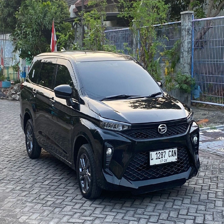 Daihatsu Xenia 1.5L R STD Manual 2023