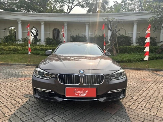 BMW SERIE3 320i LUXURY AT 2014