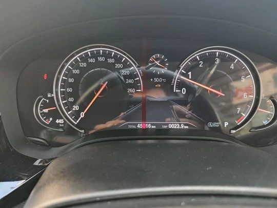 BMW 520i LUXURY 2.0L AT 2018