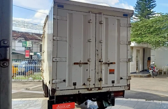 MITSUBISHI FE 71 BOX BESI MT 2015