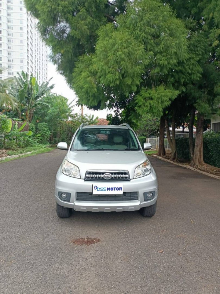 DAIHATSU TERIOS 1.5L TX MT 2013