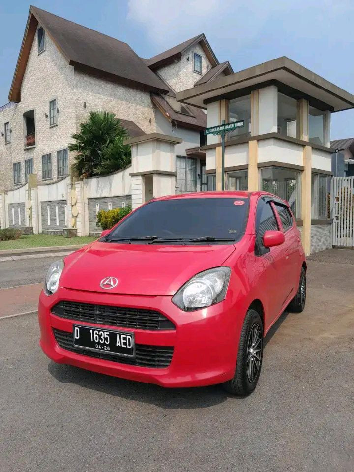 Daihatsu Ayla 1.0L M Manual 2016