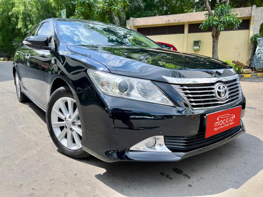 TOYOTA CAMRY 2.5L V AT 2014