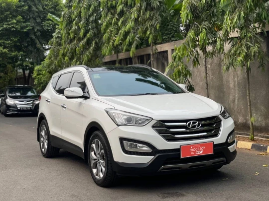 Hyundai Santa Fe Base CRDi 6MT 4WD