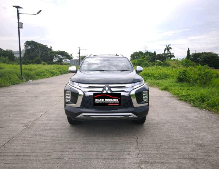 Mitsubishi Pajero Sport 2.4L Dakar 4x2 Automatic 2022