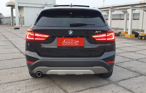 BMW X1 sDRIVE18i xLINE PANORAMIC AT 2018