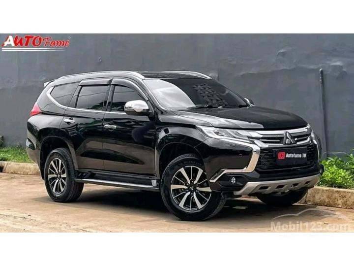 Mitsubishi Pajero Sport 2.4L Dakar 4x2 Automatic 2017