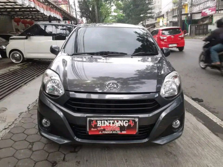 Daihatsu Ayla 1.0L M Manual 2018