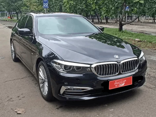 BMW SERIE 5 530I 2.0L LUXURY BENSIN AT 2018