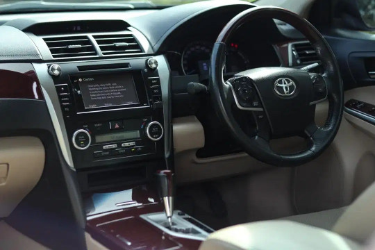 TOYOTA CAMRY 2.5L V AT 2012