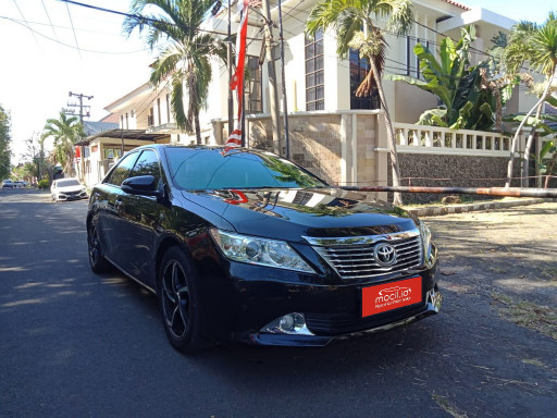 TOYOTA CAMRY 2.5L V AT 2012