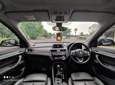 BMW X1 sDRIVE18i xLINE AT 2017