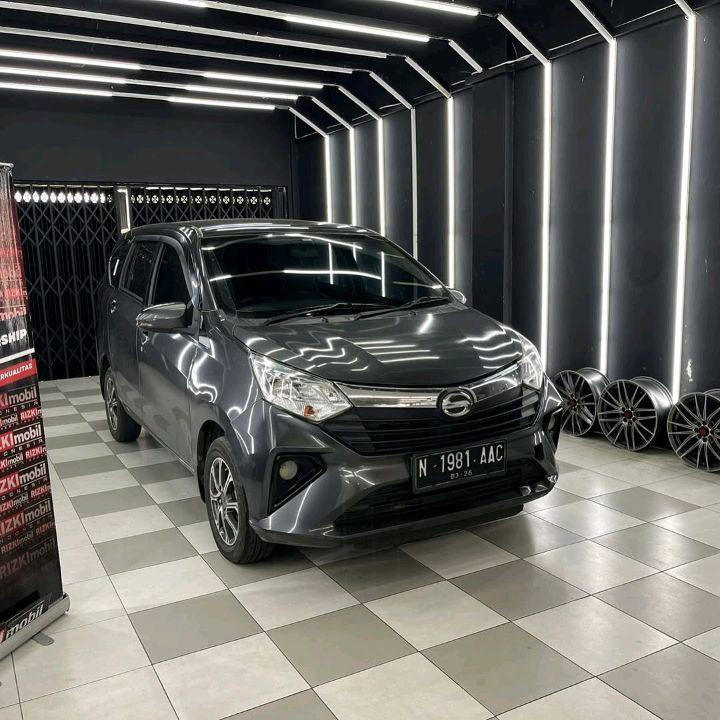 Daihatsu Sigra 1.2L R Manual 2021