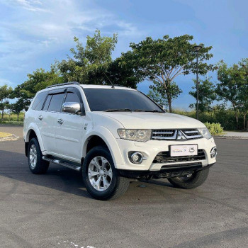 Mitsubishi Pajero Sport 2.4L Dakar 4x2 Automatic 2014