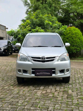 Toyota Avanza 1.3L G Automatic 2010