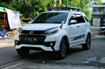 Toyota Rush 1.5L TRD  Automatic 2015