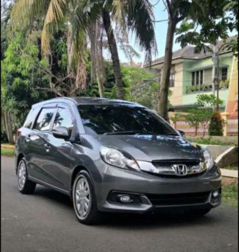 Honda Mobilio 1.5L E Automatic 2014