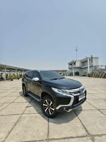 Mitsubishi Pajero Sport 2.4L Dakar 4x2 Automatic 2020