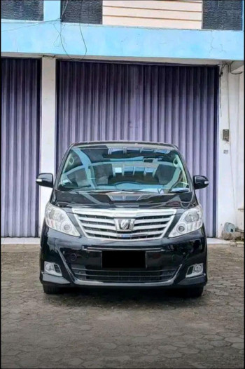 Toyota Alphard 2.4L G Automatic 2012