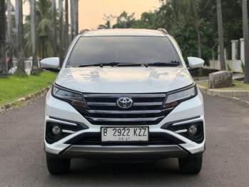 Toyota Rush 1.5L GR Sport Automatic 2022