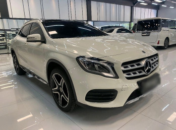 Mercedes-Benz GLA-Class GLA200 Automatic 2017