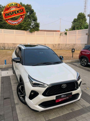 Toyota Yaris Cross 1.5 S HV CVT With GR Parts Aero Package Automatic 2023
