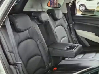 Wuling Almaz 1.5L Exclusive Automatic 2022
