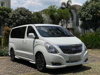 Hyundai H-1 2.5L XG Diesel Automatic 2017