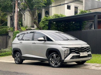 Hyundai Stargazer 1.5L Prime AT Capt. Seat Automatic 2024