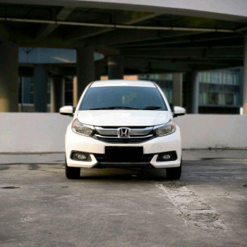 Honda Mobilio 1.5L E Automatic 2017