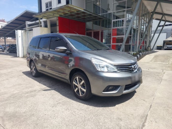 Nissan Grand Livina 1.5L XV AT