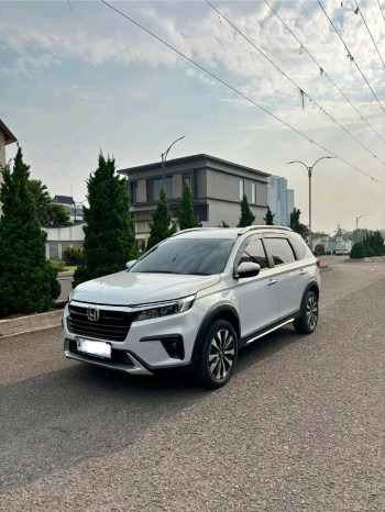 Honda BR-V 1.5L E Prestige Automatic 2023